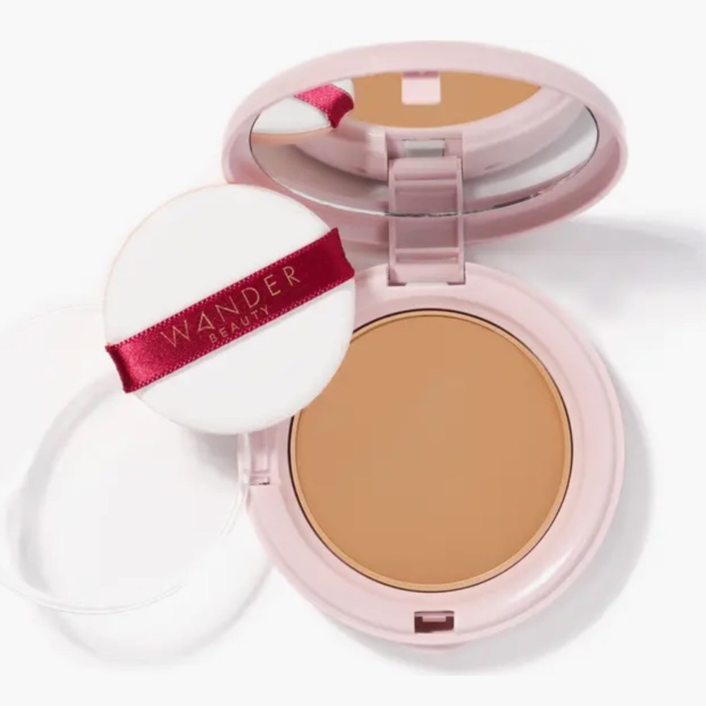 Wander Beauty Wanderlust Powder Foundation in Golden Rich 9g BRAND NEW IN BOX